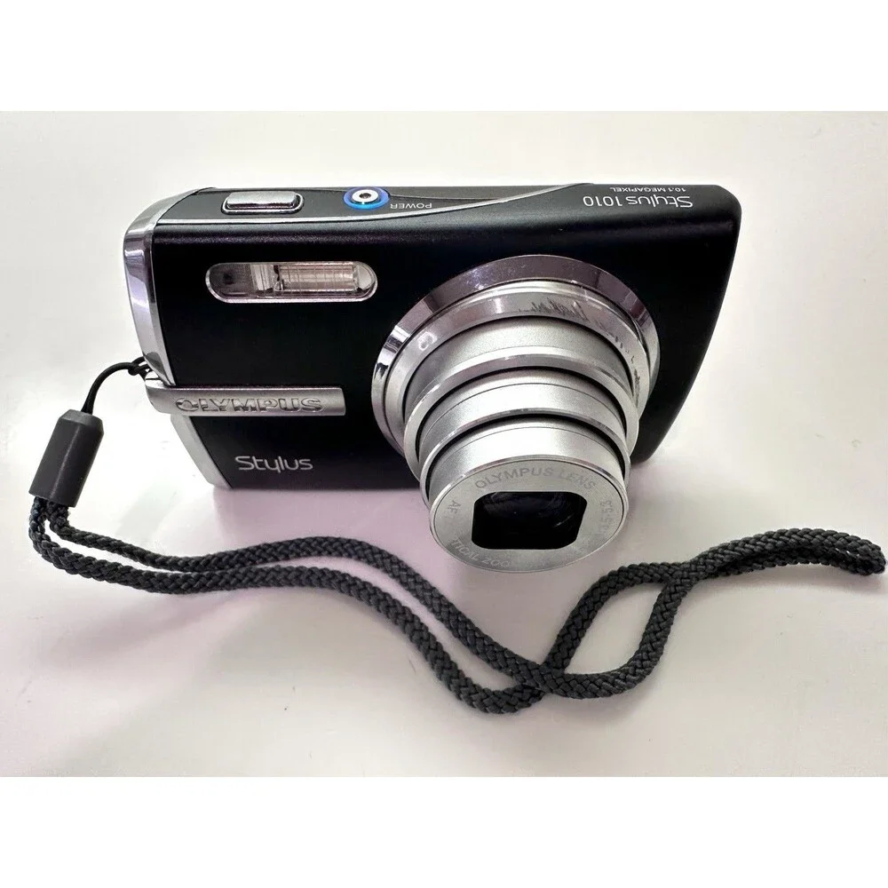 Olympus Stylus 1010 10.1MP Digital Camera Black Charger Battery Fujifilm Card